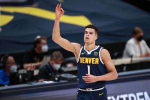 Rất chính xác! Michael Porter Jr. ghi được 19 điểm, 4 rebound và 2 kiến ​​​​tạo khi bắn 8/13.