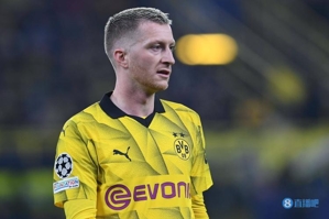 Watzke: Reus và Hummels sẽ luôn rời đội và họ không thể đá chính mọi trận đấu được nữa