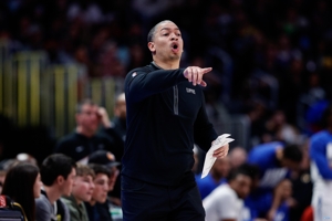 Tyronn Lue: Hôm nay Timberwolves mạnh hơn chúng tôi. Điều này thực sự khiến tôi tức giận.