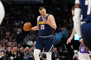 Sân trước cách sân sau 15! Jokic: Đội tuyển của chúng tôi thực sự không cao, đặc biệt là các cầu thủ dự bị