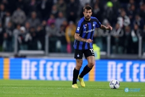 Luật sư: Acerbi có thể bị cấm thi đấu 10 vòng vì phân biệt đối xử, các cầu thủ Inter Milan khác cũng có thể bị phạt