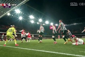 Ngoại hạng Anh - Arsenal 4-1 Newcastle League 6 trận thắng liên tiếp & cách ngôi đầu bảng 2 điểm, Pháo thủ ghi 15 bàn sau 3 vòng vừa qua