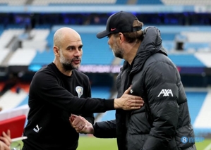 Klopp: Guardiola đã là huyền thoại trong bóng đá. Chúng tôi có thể cạnh tranh mà vẫn giữ được sự tôn trọng.