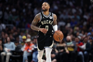 Nó cảm thấy trung bình! Lillard ghi được 13 điểm và 3 pha kiến ​​​​tạo ở 4 trong số 11 cú sút trong hiệp, với điểm cộng trừ là +19