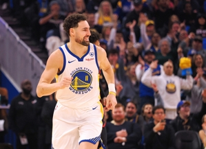 25 điểm sau giờ nghỉ giải lao! Kerr: Klay thật đáng kinh ngạc. Khả năng bắn của anh ấy giúp chúng tôi rất nhiều.